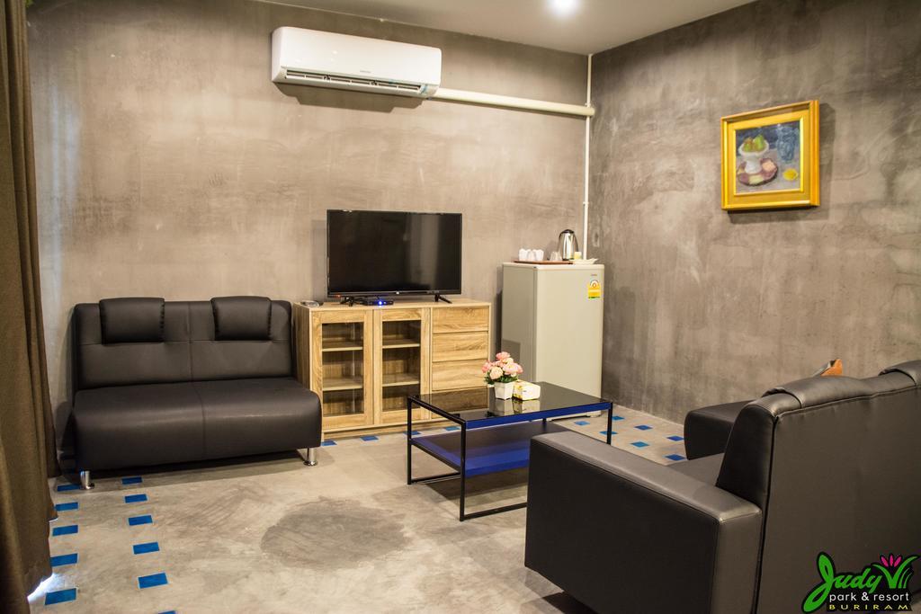 Buriram Judy Park & Resort Экстерьер фото