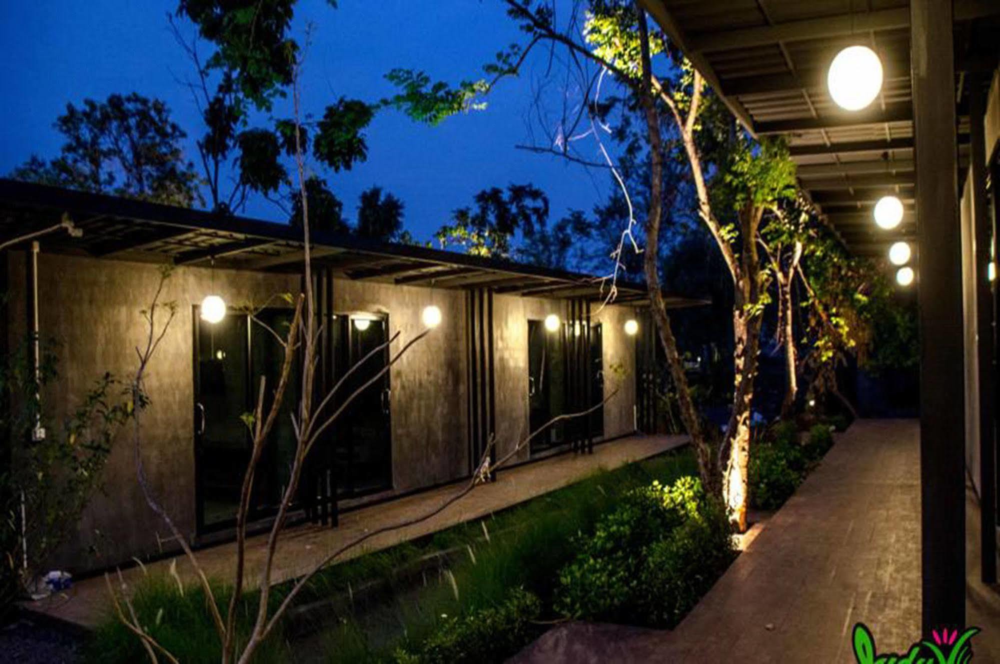 Buriram Judy Park & Resort Экстерьер фото